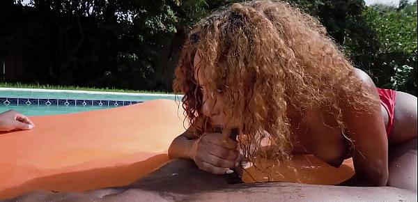  Black teen sucking her stepdad in the pool